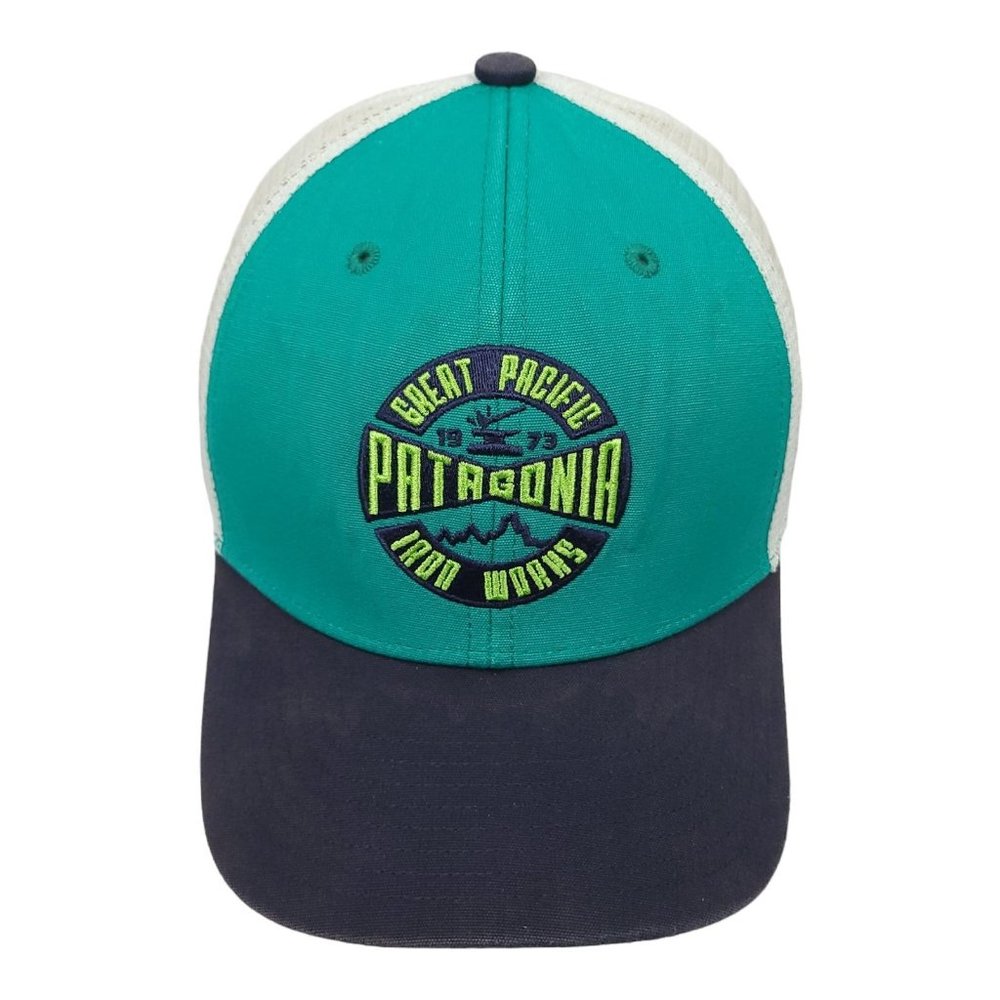 Patagonia Great Pacific Iron Works Mesh Snapback Cap Trucker Baseball Hat